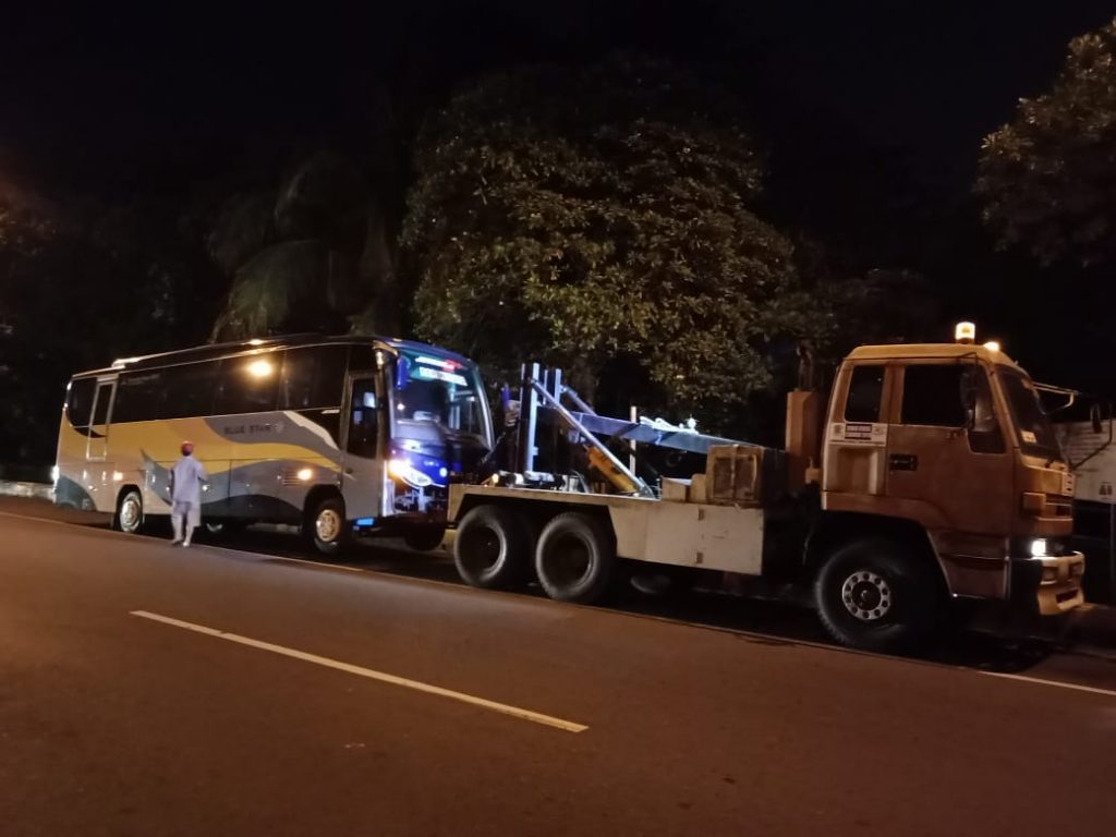 Biaya Sewa Derek Towing Ke Karanggede - 081333122223 
